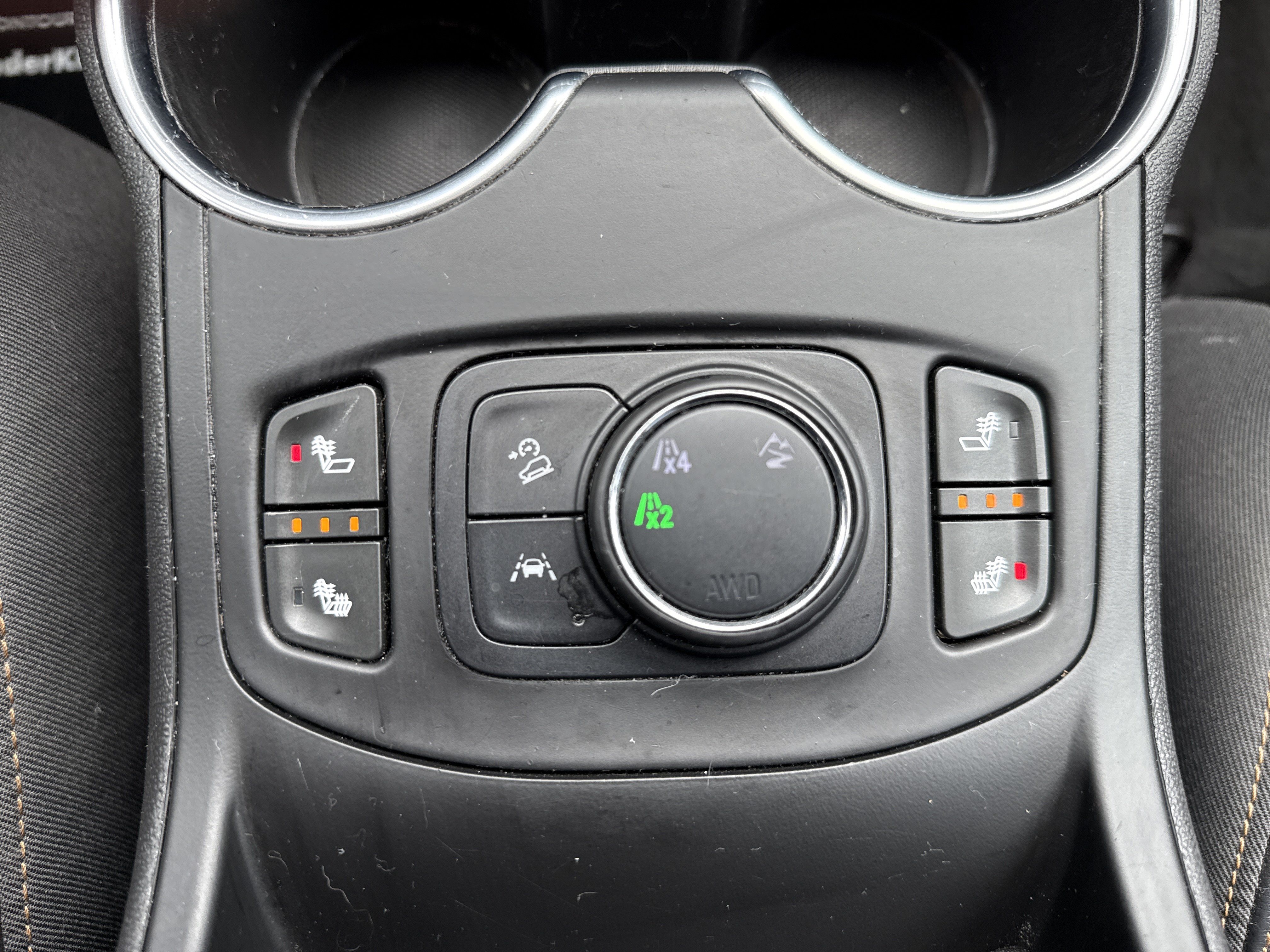 Used 2020 GMC Terrain SLT AWD/4WD image 27