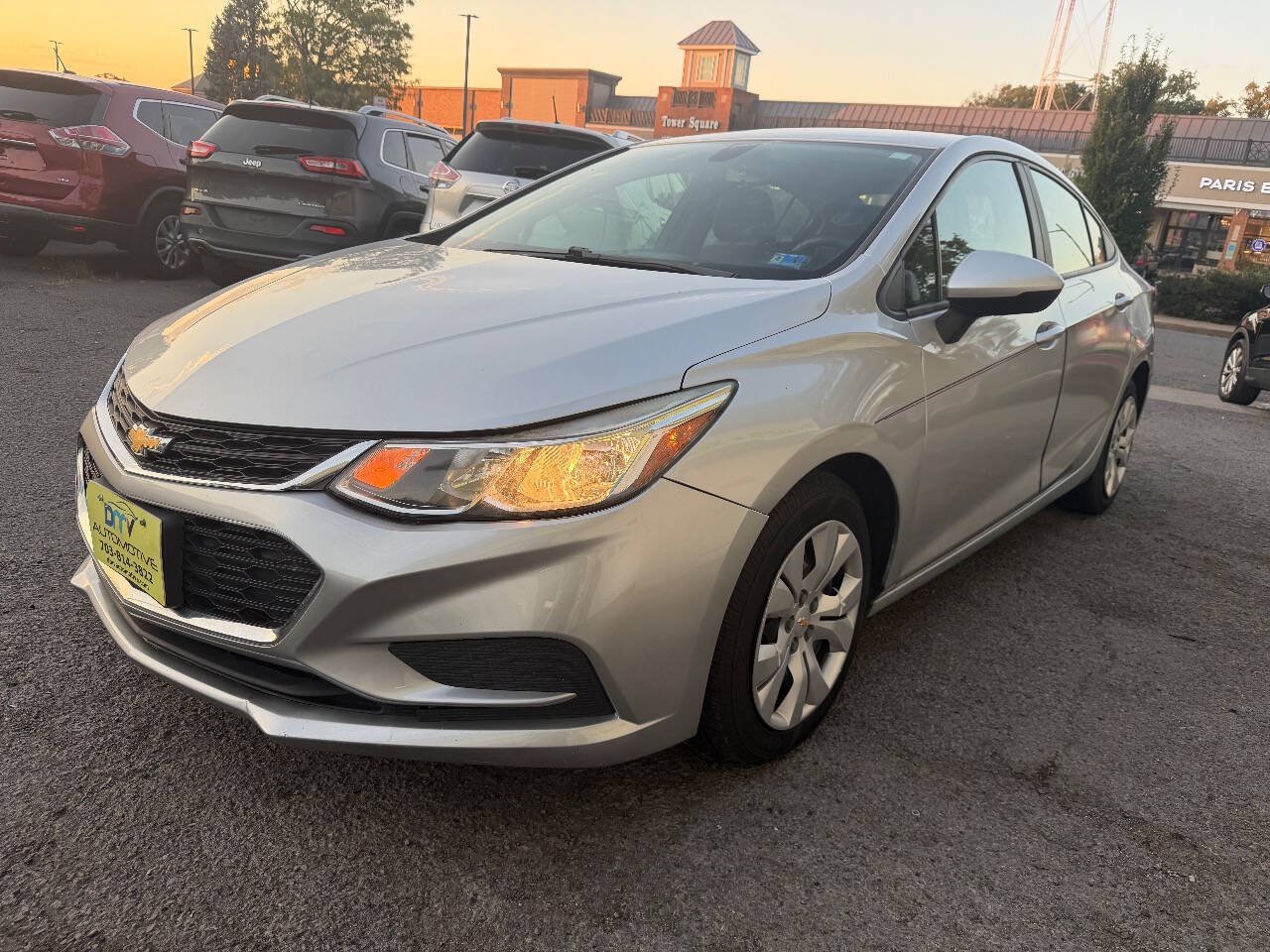 Used 2017 Chevrolet Cruze LS FWD image 2