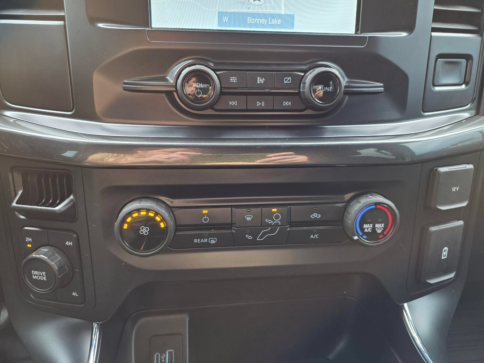 Used 2021 Ford F150 XL w/ Equipment Group 101A High AWD/4WD image 17