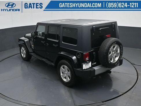 Used 2009 Jeep Wrangler Unlimited Sahara AWD/4WD image 44