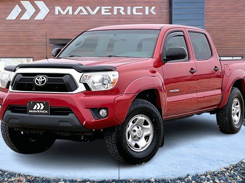 Used 2013 Toyota Tacoma PreRunner image 3