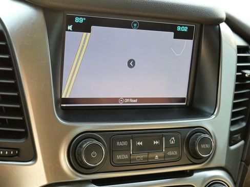 Used 2016 Chevrolet Tahoe LTZ AWD/4WD image 23