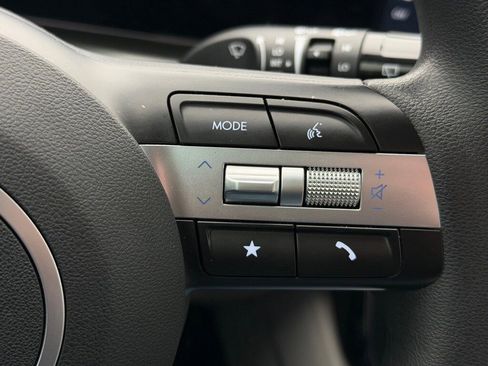 Certified 2025 Hyundai Tucson SEL image 15