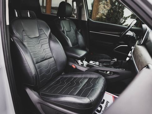 Used 2021 Kia Telluride SX w/ SX Prestige Package image 32