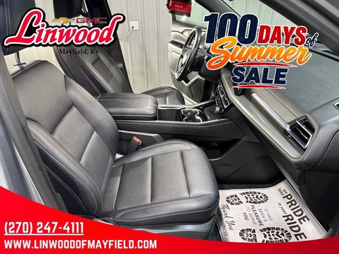Used 2026 Chevrolet Traverse LT FWD image 27