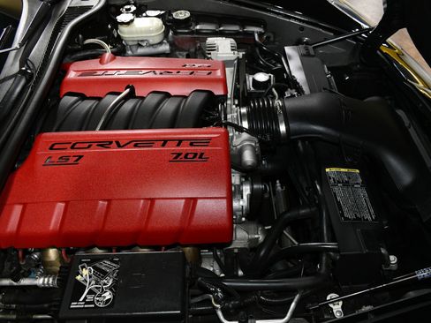Used 2007 Chevrolet Corvette Z06 w/ Preferred Equipment Group RWD image 94