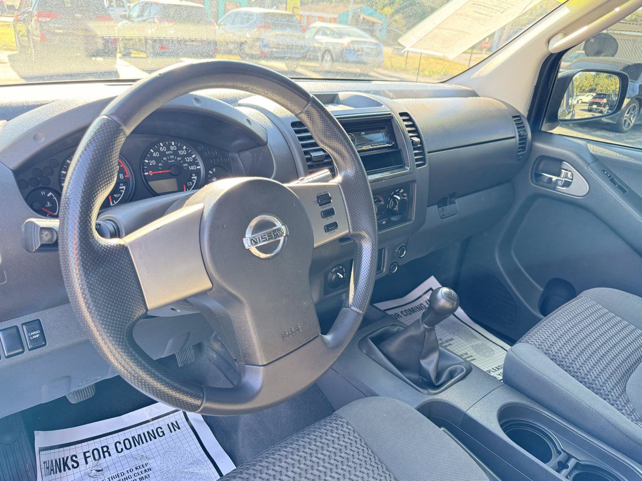 Used 2007 Nissan Frontier SE w/ SE Value Truck Pkg AWD/4WD image 9