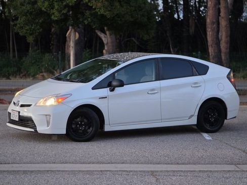 Used 2012 Toyota Prius Three image 20