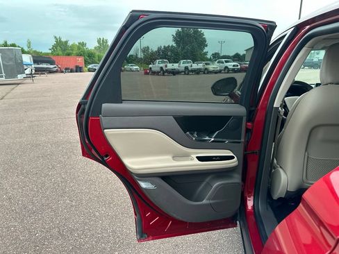 Used 2023 Lincoln Corsair AWD w/ Equipment Group 101A image 21