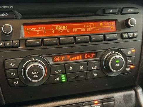 Used 2015 BMW X1 xDrive28i image 15