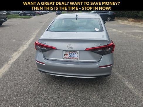 Used 2022 Honda Civic LX image 10