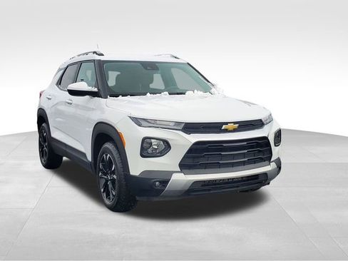 Certified 2021 Chevrolet TrailBlazer LT w/ Premium Seating Package image 7