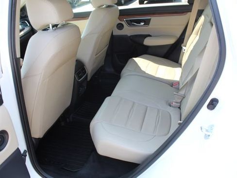 Used 2022 Honda CR-V Touring image 15