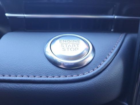 New 2026 Lincoln Nautilus Reserve image 21