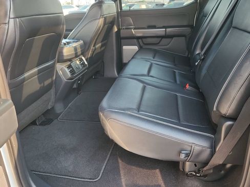 Used 2025 Ford F150 Lariat AWD/4WD image 11