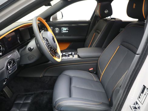 New 2025 Rolls-Royce Ghost Black Badge image 19