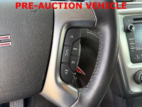Used 2016 GMC Acadia SLE FWD image 22
