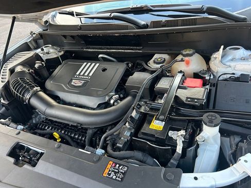 Used 2025 Cadillac XT6 Luxury image 62