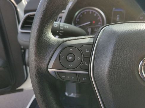 Used 2023 Toyota Camry LE image 28