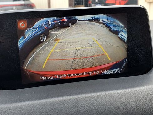 Used 2018 MAZDA CX-5 Touring w/ Preferred Equipment Package AWD/4WD image 6