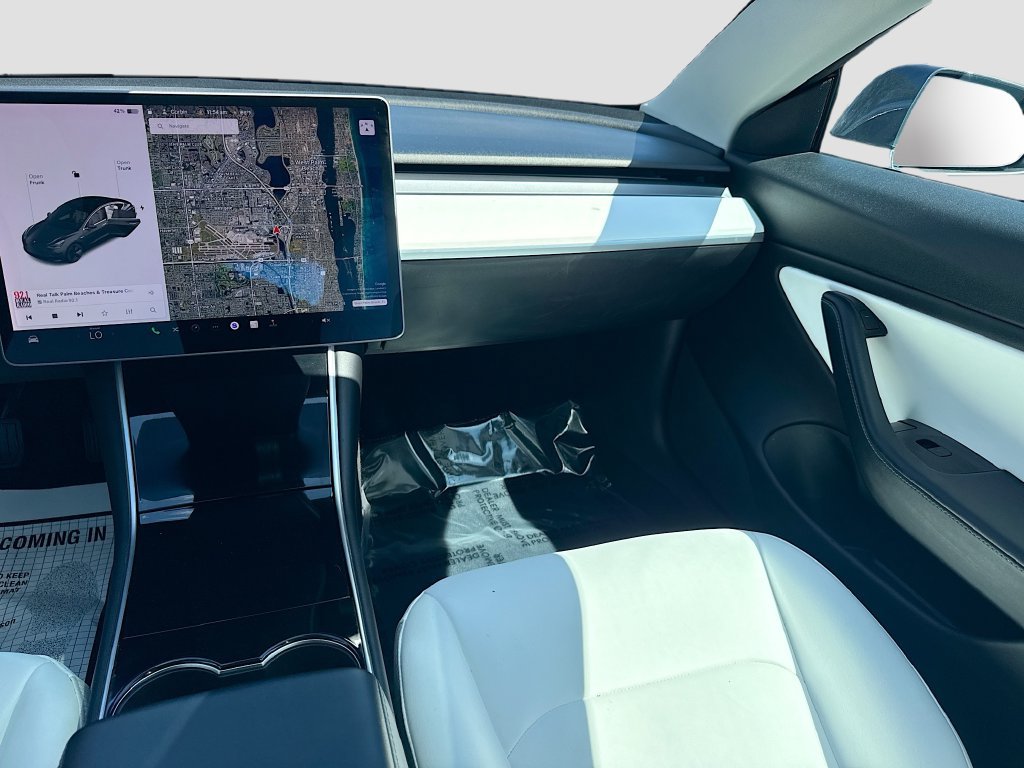 Used 2018 Tesla Model 3 Long Range AWD/4WD image 23