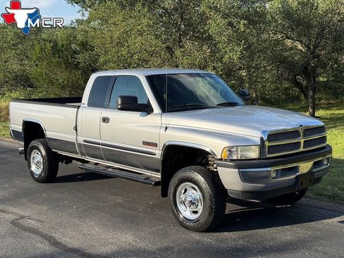 Used 2001 Dodge Ram 2500 Truck 4x4 Quad Cab image 4