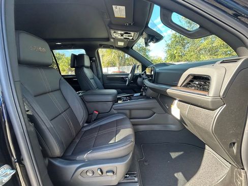 New 2026 Chevrolet Tahoe High Country AWD/4WD image 22