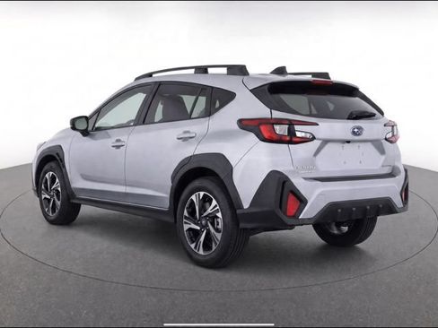Certified 2025 Subaru Crosstrek 2.5i Premium AWD/4WD image 4