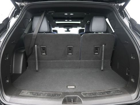 Used 2022 Buick Enclave Essence w/ Experience Buick Package image 32