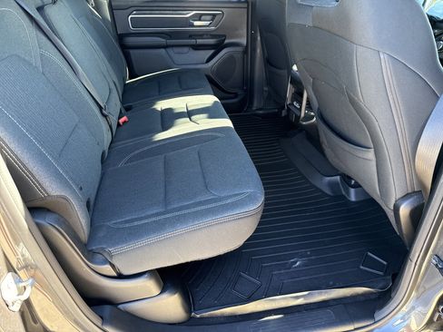 Used 2019 RAM 1500 Big Horn image 16