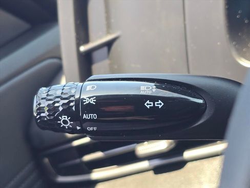 Certified 2025 Hyundai Elantra Sport FWD image 22