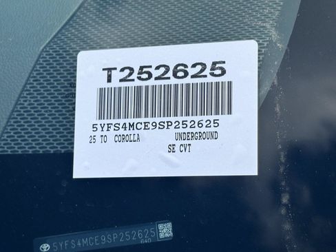 Certified 2025 Toyota Corolla SE w/ Convenience Package FWD image 61