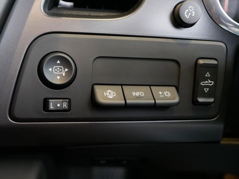 Used 2015 Chevrolet Corvette Stingray Convertible w/ 3LT Preferred Equipment Group image 23