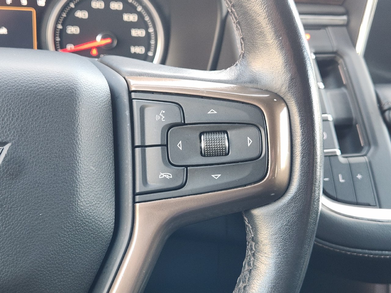 Used 2021 Chevrolet Tahoe High Country AWD/4WD image 27