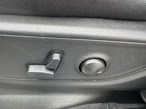New 2026 RAM 1500 Big Horn AWD/4WD image 32