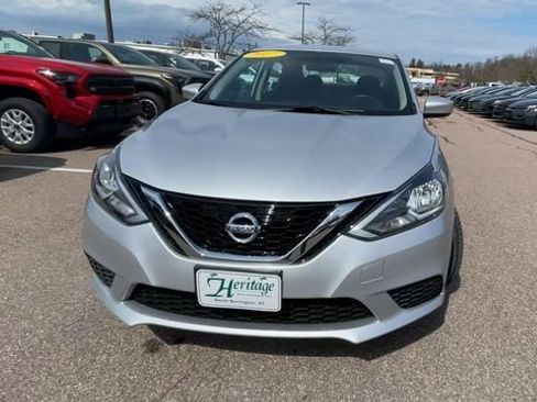 Used 2017 Nissan Sentra S image 7