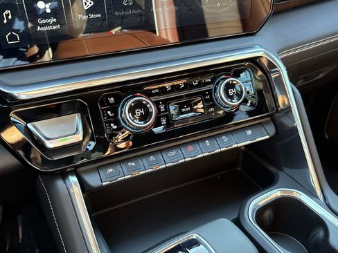 Certified 2024 GMC Sierra 1500 Denali Ultimate image 25