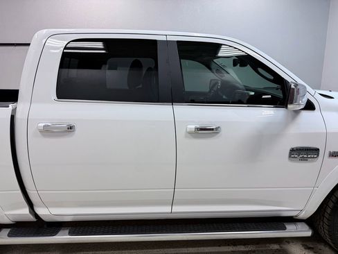 Used 2018 RAM 1500 Laramie Longhorn w/ Convenience Group image 11