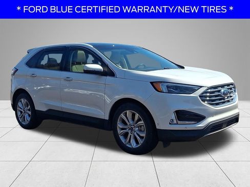 Used 2020 Ford Edge Titanium w/ Equipment Group 301A image 3