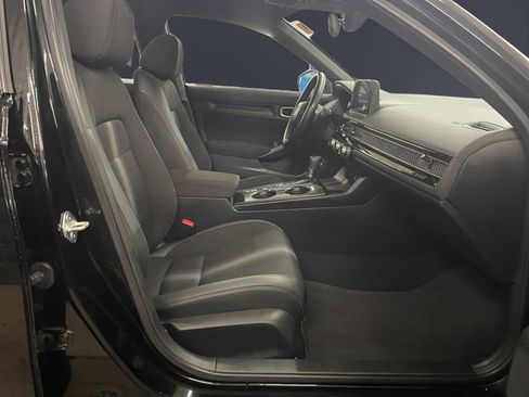 Used 2023 Honda Civic Sport image 15