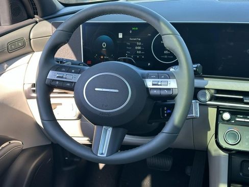 New 2026 Hyundai Tucson Limited image 7