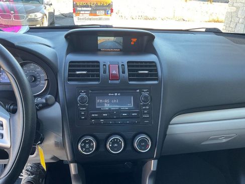 Used 2015 Subaru Forester 2.5i Premium image 20
