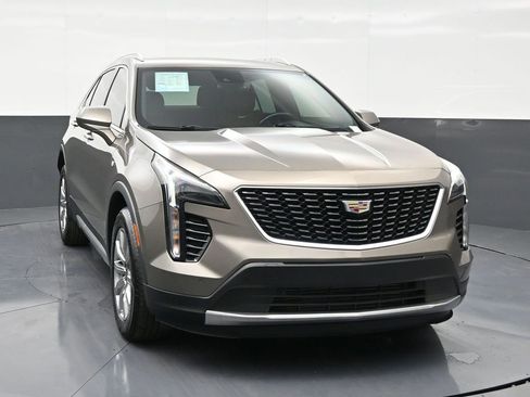 Used 2020 Cadillac XT4 Premium Luxury FWD image 7