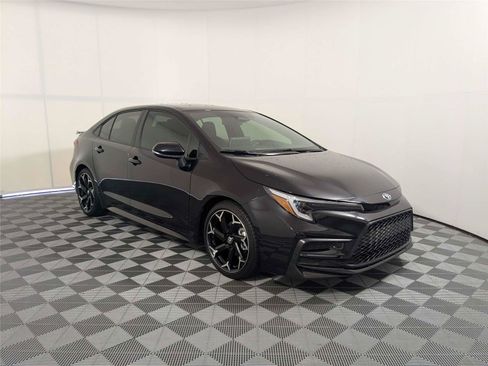 Certified 2025 Toyota Corolla FX w/ Convenience Package FWD image 3