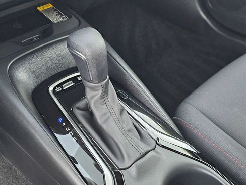 Certified 2024 Toyota Corolla SE w/ SE Package FWD image 32