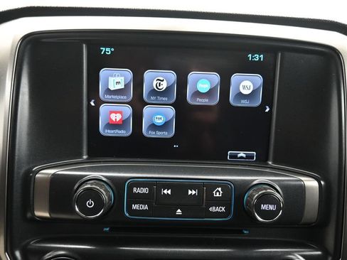Used 2018 Chevrolet Silverado 1500 LT AWD/4WD image 17