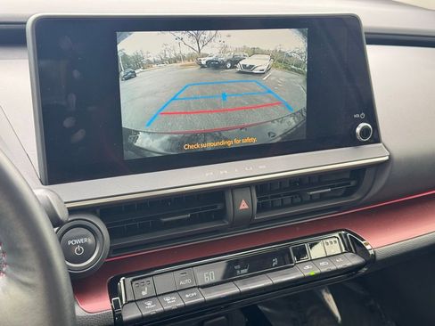 Used 2024 Toyota Prius Prime image 32