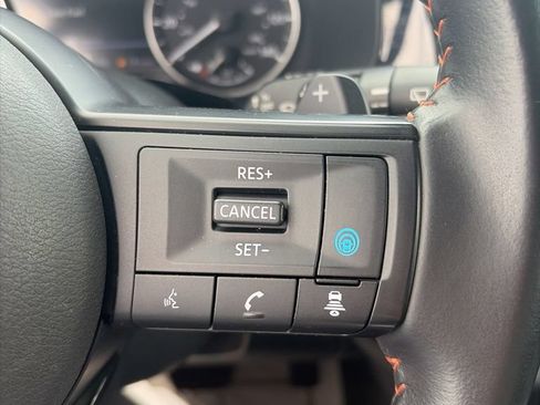 Used 2024 Nissan Pathfinder Rock Creek AWD/4WD image 17