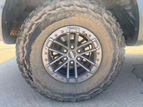 Used 2020 Ford F150 Raptor w/ Equipment Group 802A Luxury image 6