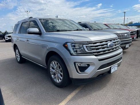 Used 2019 Ford Expedition Limited w/ Equipment Group 301A image 2